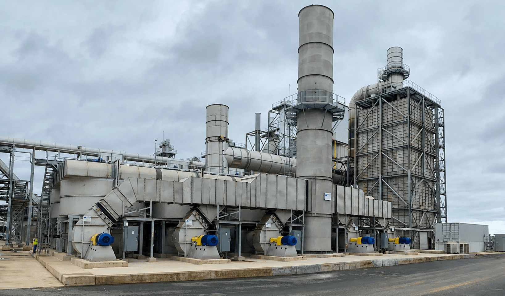 Industrial thermal oxidizer system